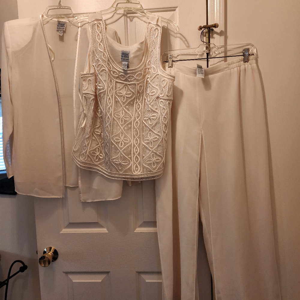 Elegant Cream Women's 3 Piece Pants Set